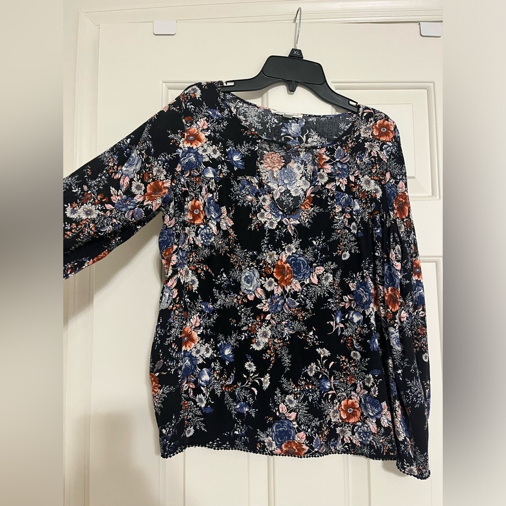 X-small American Eagle shirt